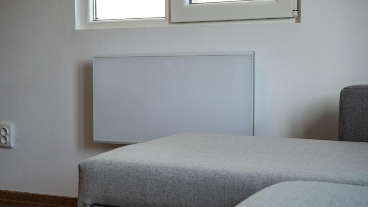 Aparthotel Poiana Cu Flori Satu Mare Zewnętrze zdjęcie